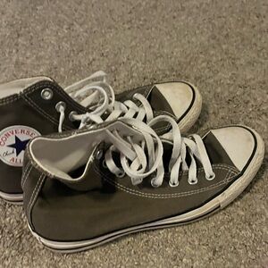 Women’s Converse high top - size 10